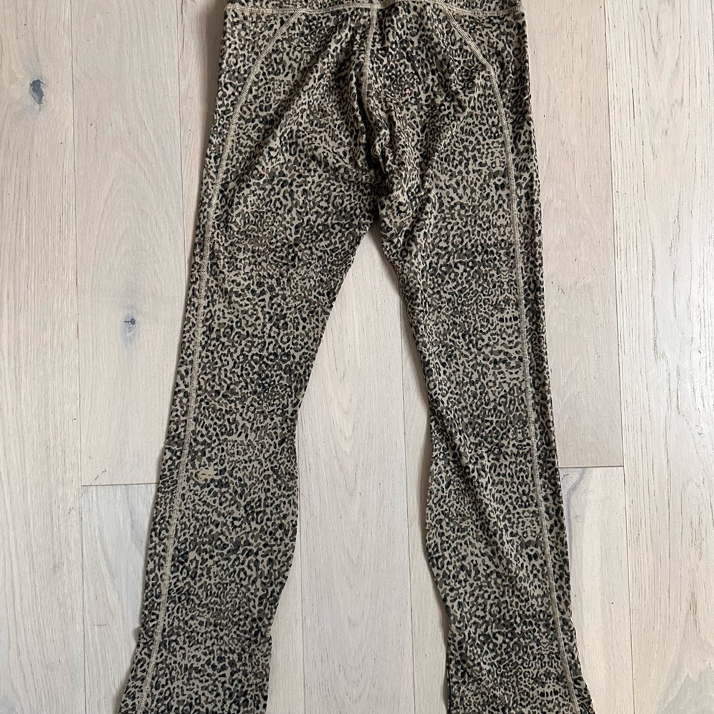 Fabletics Pants NWT - image 2